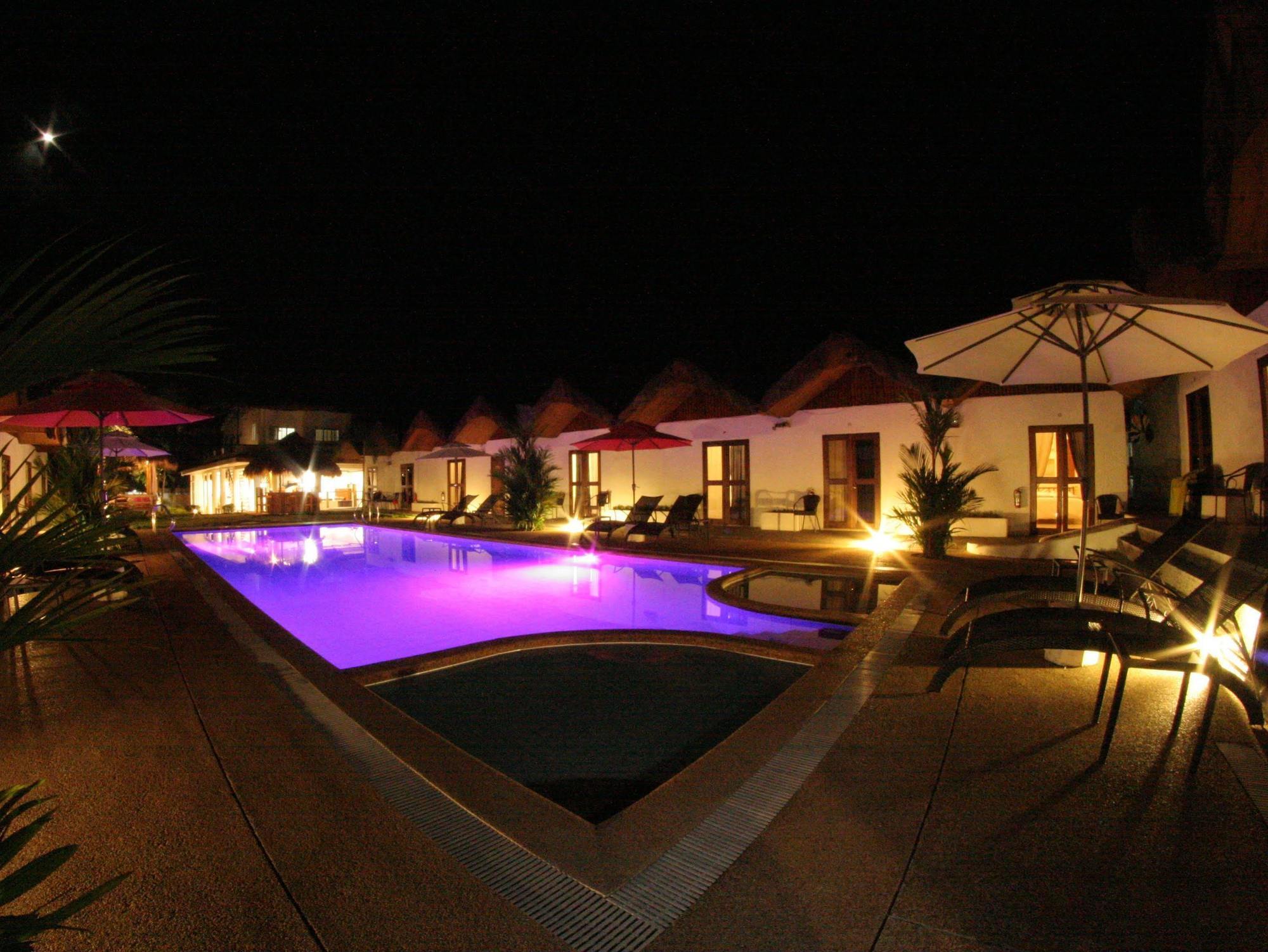 Sunz En Coron Resort Bagian luar foto